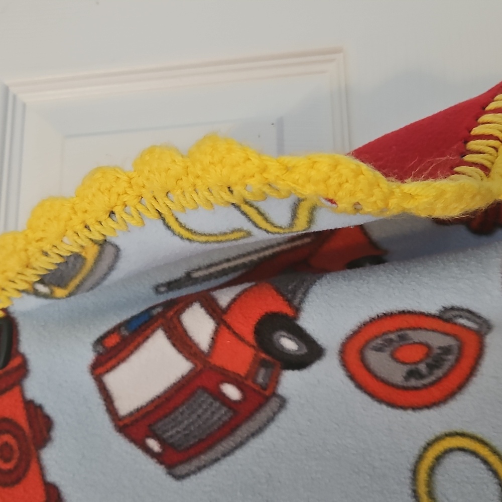 Handmade firefighter fleece blanket - Picture 2 of 3